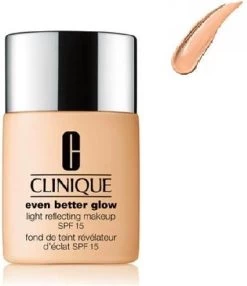 Clinique Even Better Glow Foundation - WN04 Bone -Cosmeticawinkel 1038x1200 4