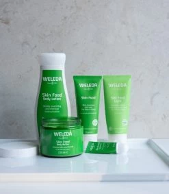 Weleda Skin Food Lip Balm -Cosmeticawinkel 1047x1200 3