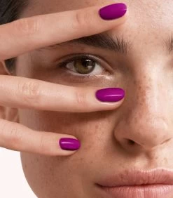 Pink Gellac - Violet Plum - Gellak - Vegan - Paars - Creamy Finish - 15 Ml -Cosmeticawinkel 1050x1200 28