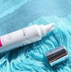 Biodermal Sun Lipbalm SPF25 - Tube 12 Ml - Natural Pink - Lippenbalsem 8 Biodermal Sun Lipbalm SPF25 - Tube 12 Ml - Natural Pink - Lippenbalsem -Cosmeticawinkel 1192x1200 3