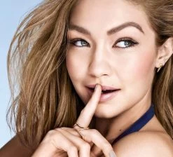 Maybelline Dream Bright Creamy - 10 Fair - Concealer -Cosmeticawinkel 1200x1086 10