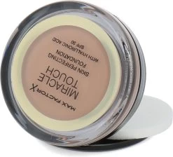 Max Factor Miracle Touch Foundation - 60 Sand -Cosmeticawinkel 1200x1087 2