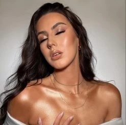 Sosu By SJ - Bronze Bar Illuminating Bronzer Stick - Sun Kissed Glow -Cosmeticawinkel 1200x1195 16