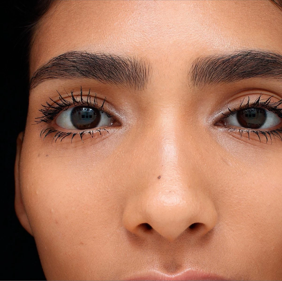 Rimmel London Extra Super Lash Mascara - 001 Black 10 Rimmel London Extra Super Lash Mascara - 001 Black - Afbeelding 8