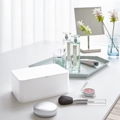 Yamazaki Bakje Voor Vochtige Doekjes - Wit - Met Deksel -Cosmeticawinkel 1200x1200 1646