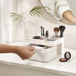 Joseph Joseph Cosmetica Opbergdoos Medium - Medium - Sorteervakken & Uitschuifbaar -Cosmeticawinkel 1200x1200 1894