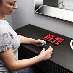 In Round Nagelset 16-delig Met Etui – Manicure Set – Pedicure Set - Staal – Zwart / Rood – Nagelsetje – Nagel Knipper – Nagelknipper – Manicureset – Nagelschaar – Pedicureset – Nagelverzorging – Nageltang – Nail Clipper -Cosmeticawinkel 1200x1200 617