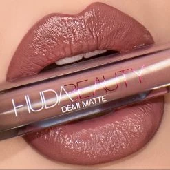 Huda Beauty Demi Matte Cream Lipstick - Révolutionnaire -Cosmeticawinkel 1200x1200 728