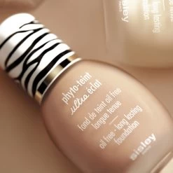 Sisley Phyto-Teint Ultra Éclat Foundation 30 Ml - 2 Soft Beige -Cosmeticawinkel 1200x1200 873