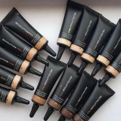 Makeup Revolution Revolution Beauty Pro Full Cover Camouflage Concealer