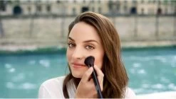 Bourjois - Delice De Poudre Bronzing Powder Browning Powder 52 16.5G 16 Bourjois - Delice De Poudre Bronzing Powder Browning Powder 52 16.5G -Cosmeticawinkel 1200x679 2