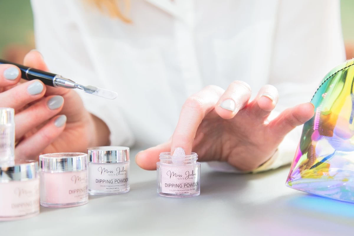 Miss Jules® Complete Set - Dipping Powder Starters Kit - 6 Kleuren Roze - Acryl Nagels Starterspakket 6 Miss Jules® Complete Set - Dipping Powder Starters Kit - 6 Kleuren Roze - Acryl Nagels Starterspakket - Afbeelding 4