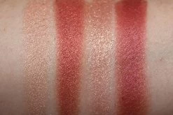 Charlotte Tilbury Cheek To Chic Blush Walk Of No Shame -Cosmeticawinkel 1200x802 8