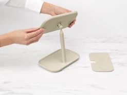 Brabantia ReNew Make-up Spiegel - Met Accessoireschaal - Soft Beige -Cosmeticawinkel 1200x899 14