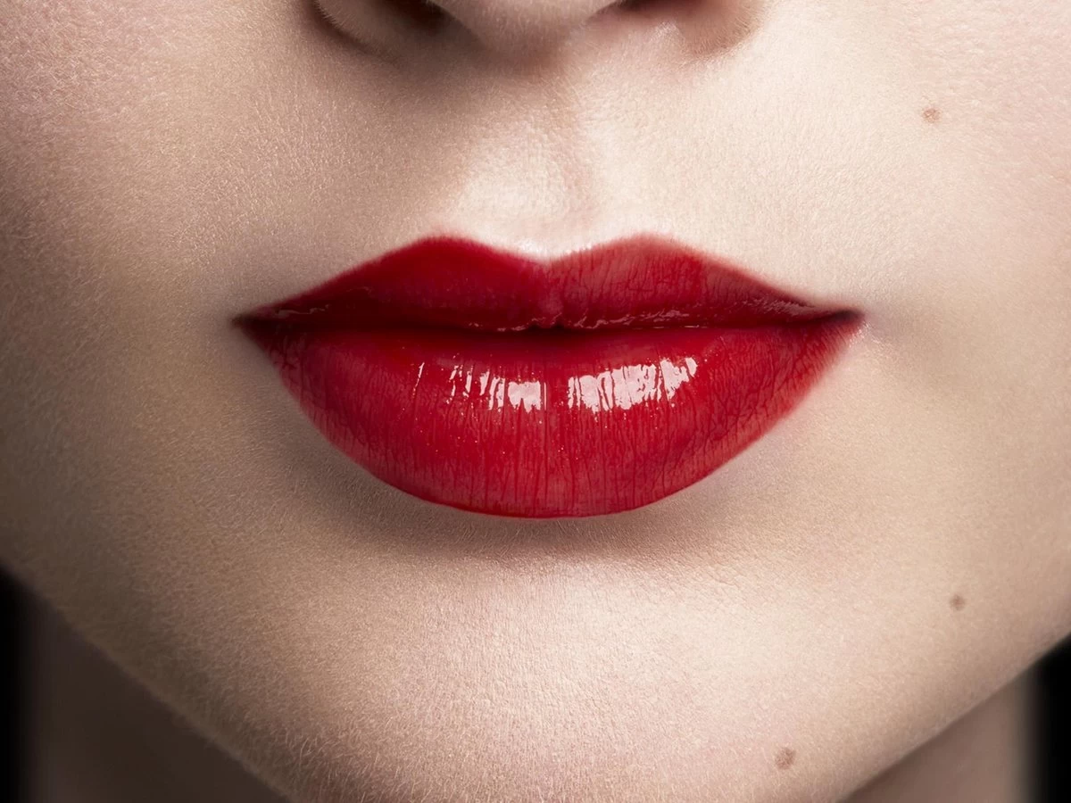 L'Oréal Paris Color Riche Shine Lippenstift - 352 BeautyGuru 5 L'Oréal Paris Color Riche Shine Lippenstift - 352 BeautyGuru - Afbeelding 3