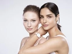 Garnier Face SkinActive - BB Cream Classic Light 5-in-1 Dagverzorging - 2x 50 Ml -Cosmeticawinkel 1200x901 2