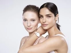 Garnier SkinActive BB Cream Classic Medium 5-in-1 Verzorging - 50 Ml -Cosmeticawinkel 1200x901 4