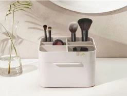 Joseph Joseph Cosmetica Opbergdoos Medium - Medium - Sorteervakken & Uitschuifbaar -Cosmeticawinkel 1200x914 1