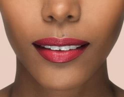 L'Oréal Paris X Isabel Marant Lippenstift - Limited Edition - 05 Pigalle Western - Rood 18 L'Oréal Paris X Isabel Marant Lippenstift - Limited Edition - 05 Pigalle Western - Rood -Cosmeticawinkel 1200x941