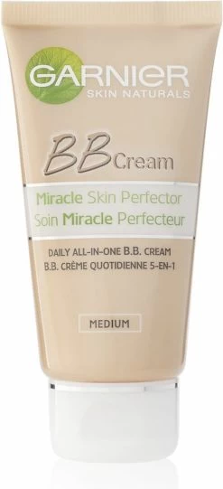 Garnier SkinActive BB Cream Classic Medium 5-in-1 Verzorging - 50 Ml -Cosmeticawinkel 548x1200 2