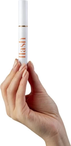 Célie Beauty FLASH - Wimperserum - Binnen 1 Week Zichtbaar Resultaat - 100% Vegan - Wimpergroei - Wimperverzorging - Volle Wimpers - Dikke Wimpers - 3ml - Hydraterend -Cosmeticawinkel 582x1200 1