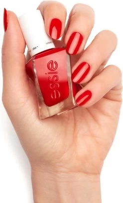 Essie Gel Couture - 510 Lady In Red - Rood - Langhoudende Nagellak - 13,5 Ml -Cosmeticawinkel 727x1200