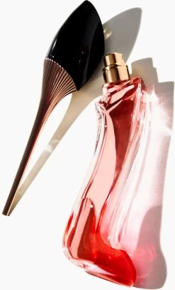 Carolina Herrera Very Good Girl Edp W 30 Ml 21 Carolina Herrera Very Good Girl Edp W 30 Ml -Cosmeticawinkel 727x1200 4