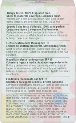 Clinique Even Better Glow Foundation - WN04 Bone -Cosmeticawinkel 744x1200 3