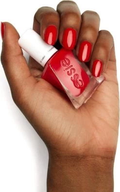 Essie Gel Couture - 510 Lady In Red - Rood - Langhoudende Nagellak - 13,5 Ml -Cosmeticawinkel 751x1200