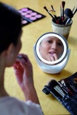 Medisana CM 835 Cosmetica Spiegel -Cosmeticawinkel 799x1200 7