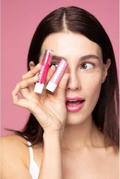 Labello Crayon Lipstick Hot Pink -Cosmeticawinkel 804x1200