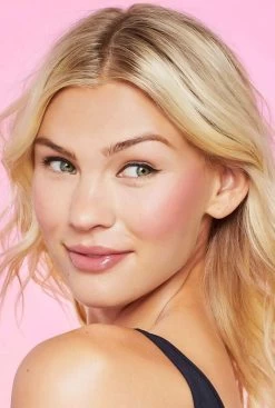 Maybelline Cheek Heat Blush 15 Nude Burn 15 G Crème -Cosmeticawinkel 807x1200 3