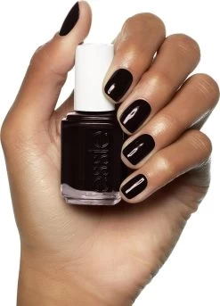 Essie Wicked 49 - Bordeaux - Nagellak -Cosmeticawinkel 864x1200