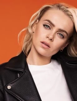 Rimmel London ScandalEyes Reloaded Mascara - Black -Cosmeticawinkel 914x1200 1