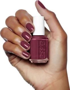 Essie Angora Cardi 42 - Nude - Nagellak 15 Essie Angora Cardi 42 - Nude - Nagellak -Cosmeticawinkel 936x1200