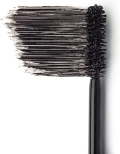 L’Oréal Paris Miss Hippie Mega Volume Mascara - Zwart 18 L’Oréal Paris Miss Hippie Mega Volume Mascara - Zwart -Cosmeticawinkel 938x1200 3