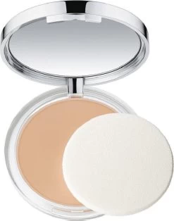 Clinique Almost Powder SPF 15 - Light - Make-uppoeder 27 Clinique Almost Powder SPF 15 - Light - Make-uppoeder -Cosmeticawinkel 944x1200 1