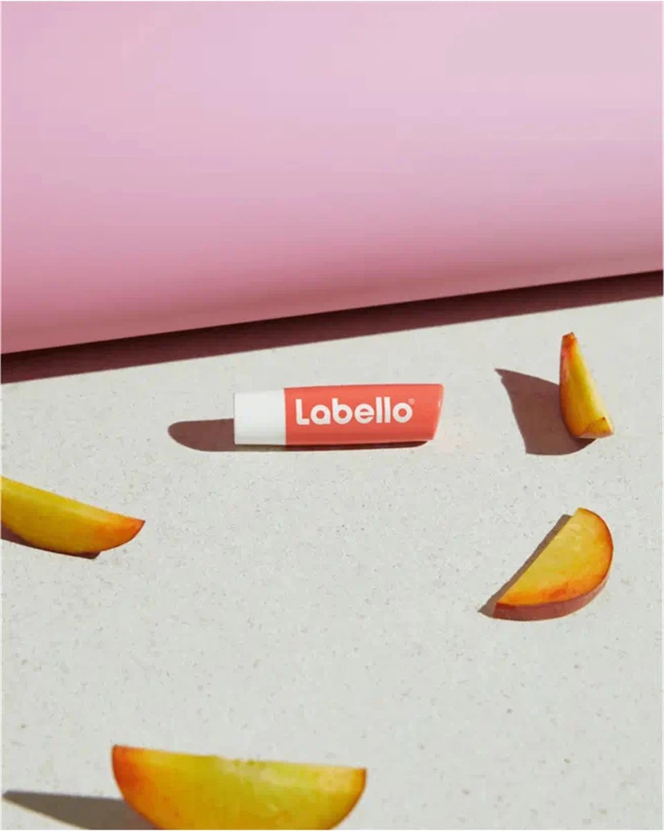 Labello Fruity Shine Peach Lippenbalsem - 5.5ml 5 Labello Fruity Shine Peach Lippenbalsem - 5.5ml - Afbeelding 3