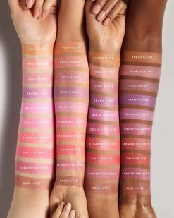 Fenty Beauty Cheeks Out Freestyle Cream Blush - Rood - Daiquiri Dip Soft Coral Red 9 Fenty Beauty Cheeks Out Freestyle Cream Blush - Rood - Daiquiri Dip Soft Coral Red -Cosmeticawinkel 960x1200 12