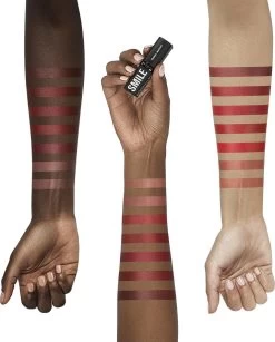 L'Oréal Paris X Isabel Marant Lippenstift - Limited Edition - 05 Pigalle Western - Rood 21 L'Oréal Paris X Isabel Marant Lippenstift - Limited Edition - 05 Pigalle Western - Rood -Cosmeticawinkel 965x1200 5