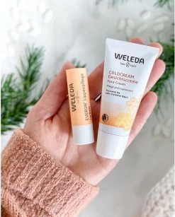 Weleda Everon Lippenbalsem -Cosmeticawinkel 967x1200 1