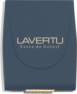 Lavertu Cosmetics - Bronzer Terre De Soleil 01 Donker - Inclusief Kwast En Spiegel - Baked Bronzer - Laat Uw Huid Ademen - Zeer Zuinig In Gebruik -Cosmeticawinkel 986x1200